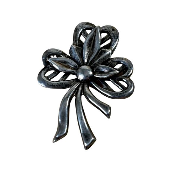 Vintage Sterling Silver Clover Floral Brooch, Vintage Flower Silver Pin - Picture 1 of 6